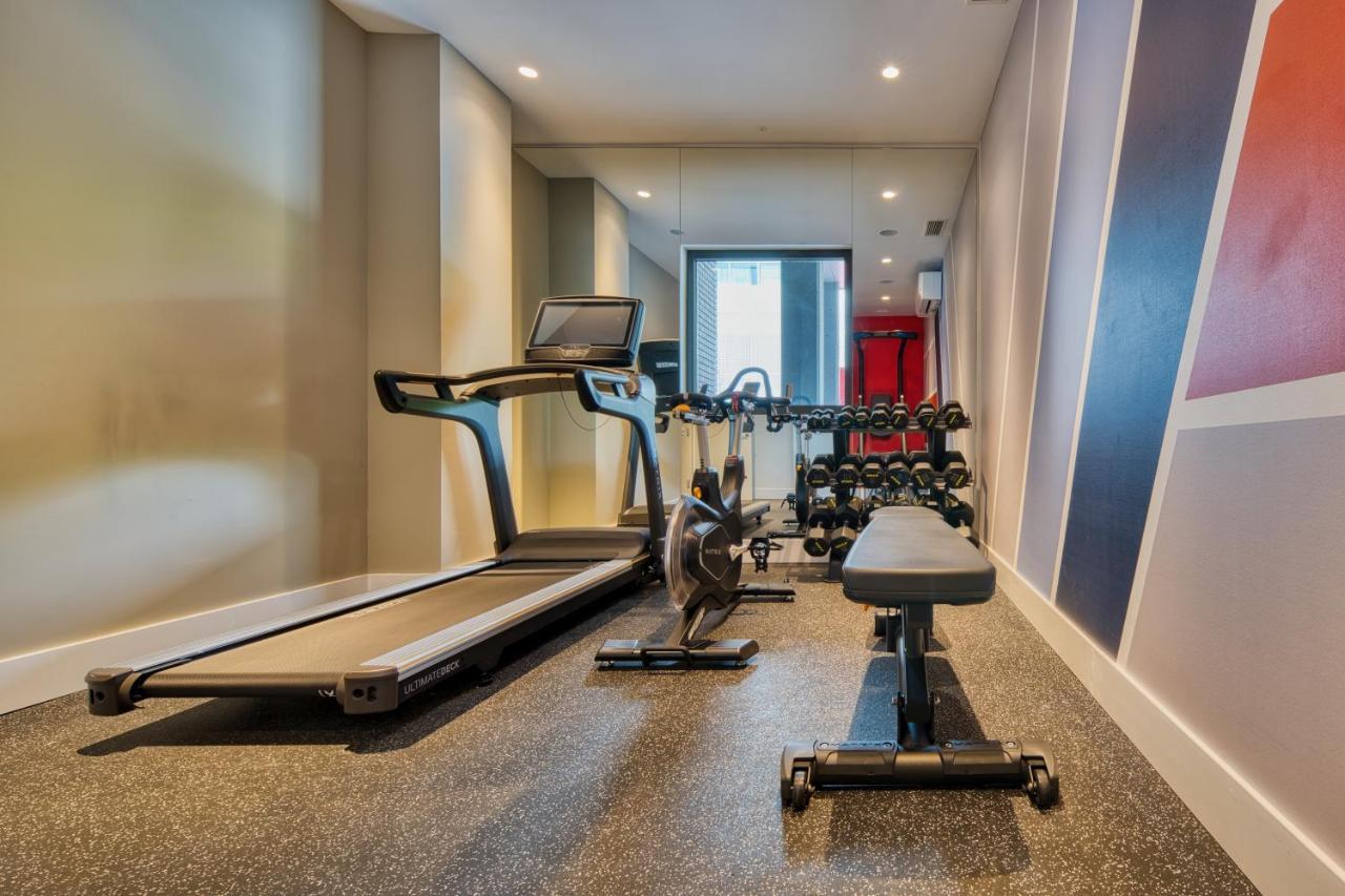 Holiday Inn Express - Madrid - Airport By Ihg Екстер'єр фото