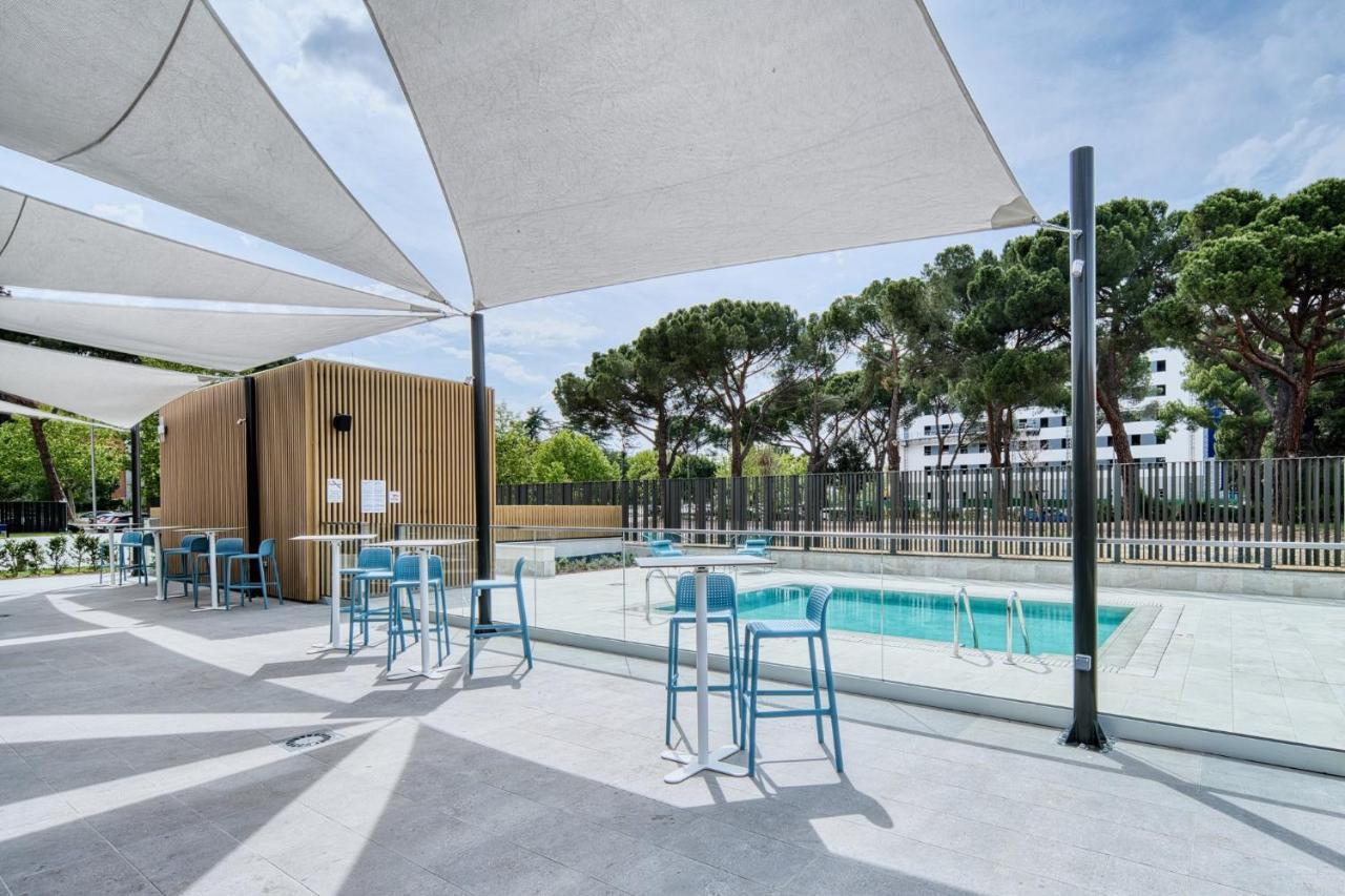 Holiday Inn Express - Madrid - Airport By Ihg Екстер'єр фото